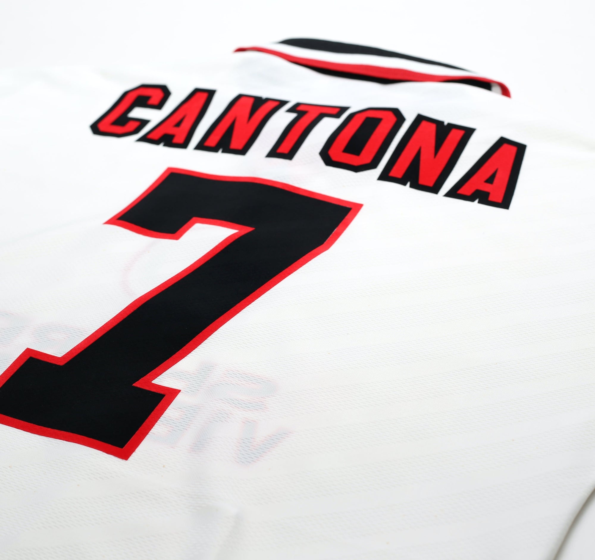 1996/97 CANTONA #7 Manchester United Vintage Umbro Away Football Shirt (L)