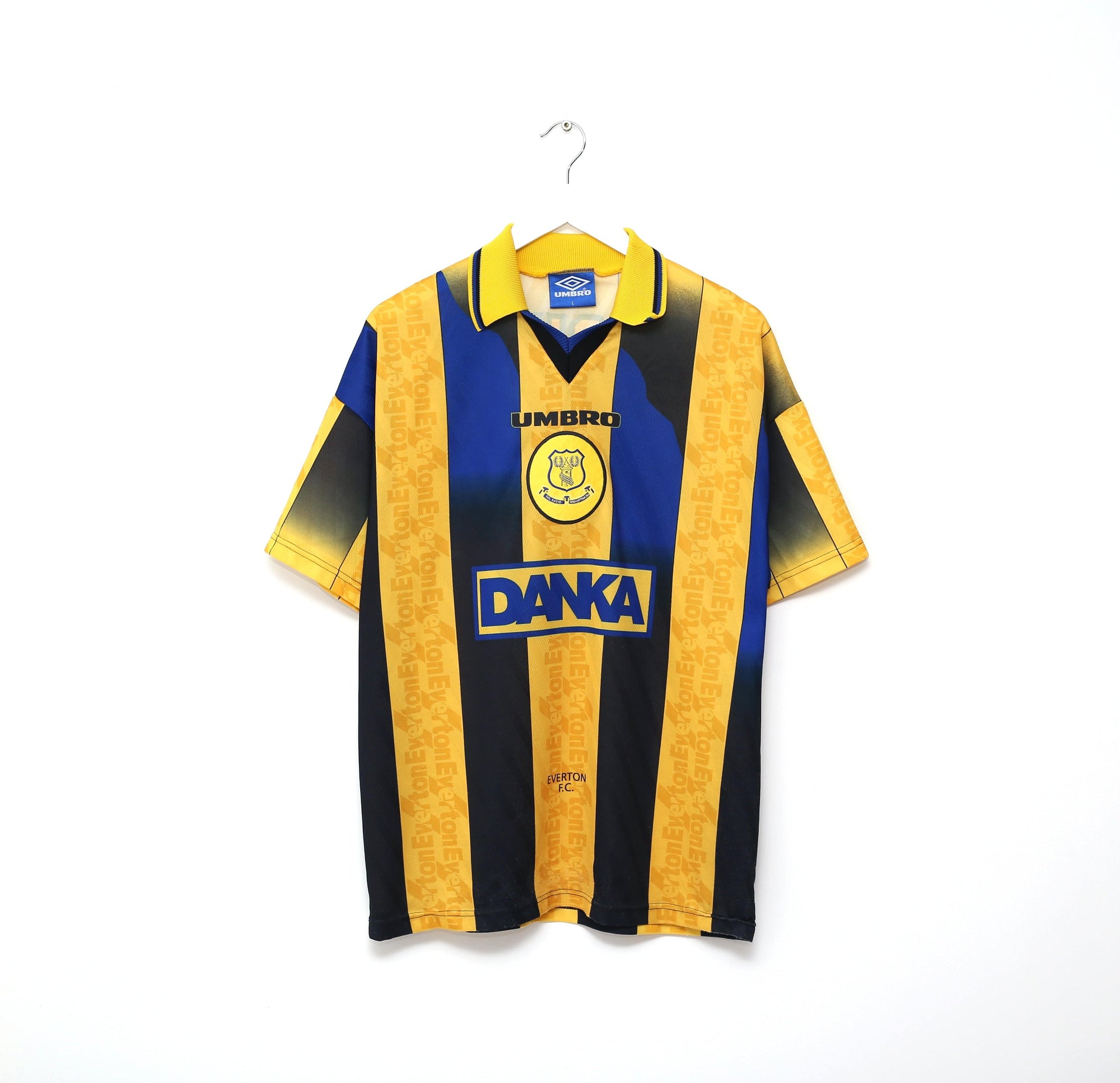 1996/97 FERGUSON #9 Everton Vintage Umbro Away Football Shirt (L)
