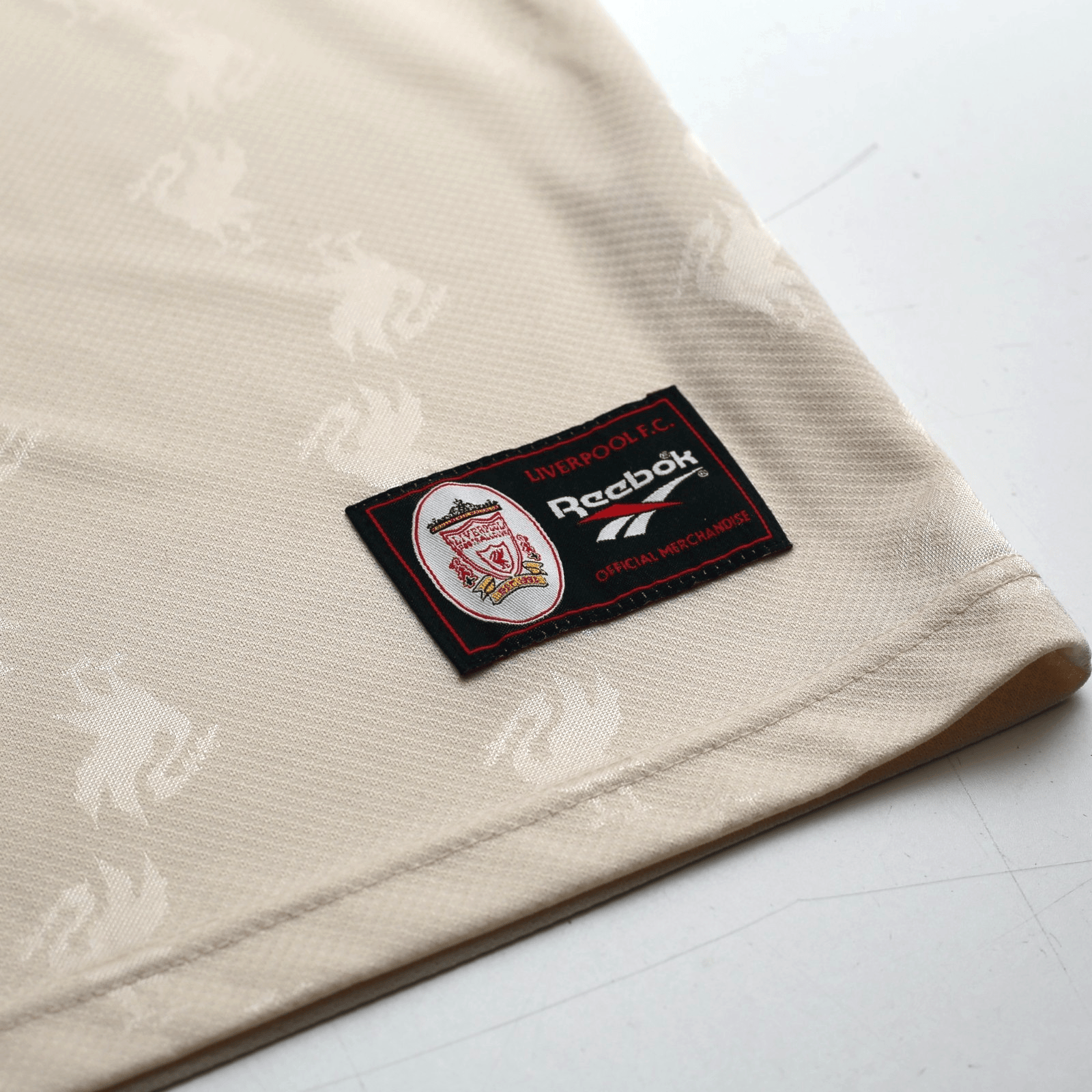 1996/97 Fowler #9 Liverpool Vintage Reebok Away Football Shirt (S) 34/36