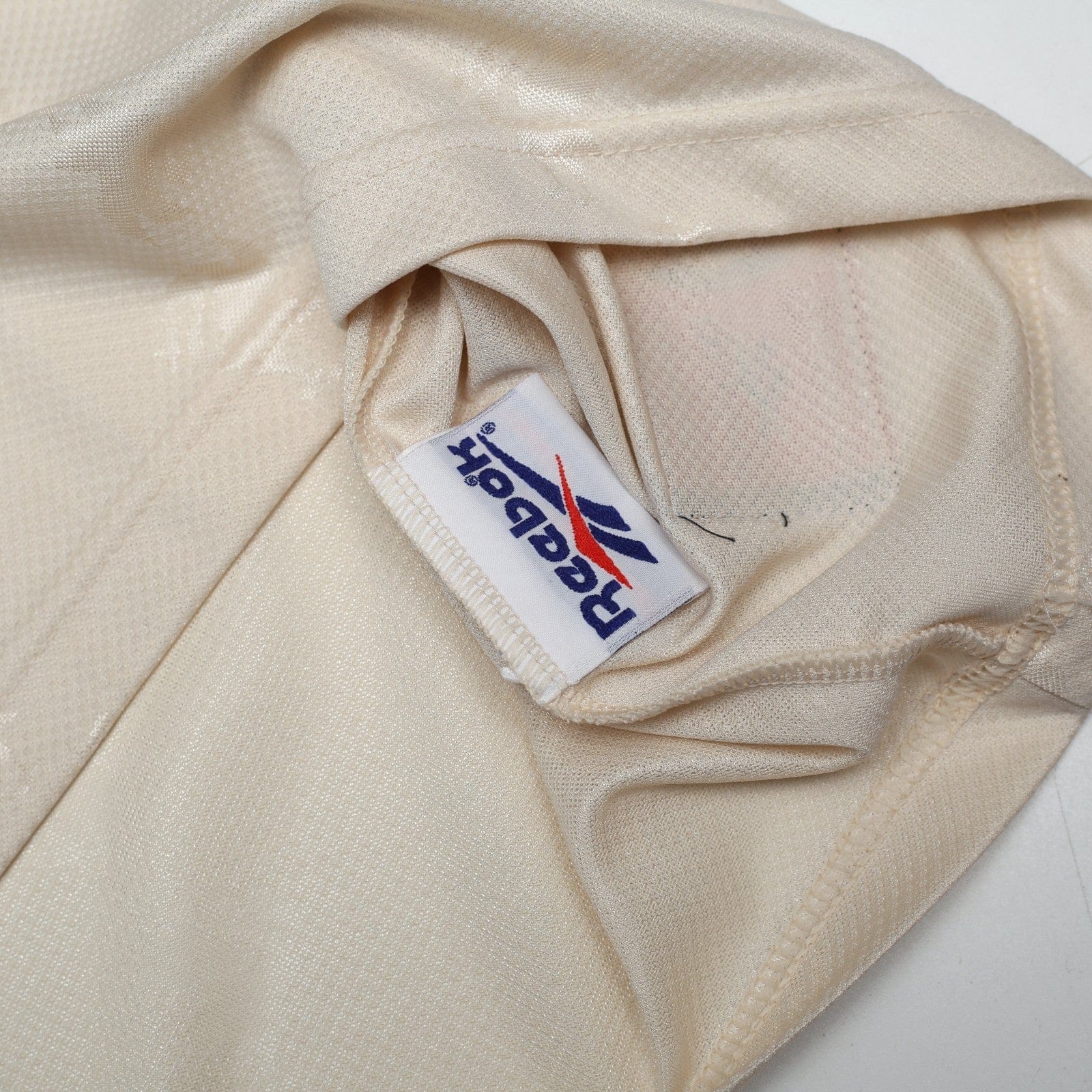 1996/97 Fowler #9 Liverpool Vintage Reebok Away Football Shirt (S) 34/36