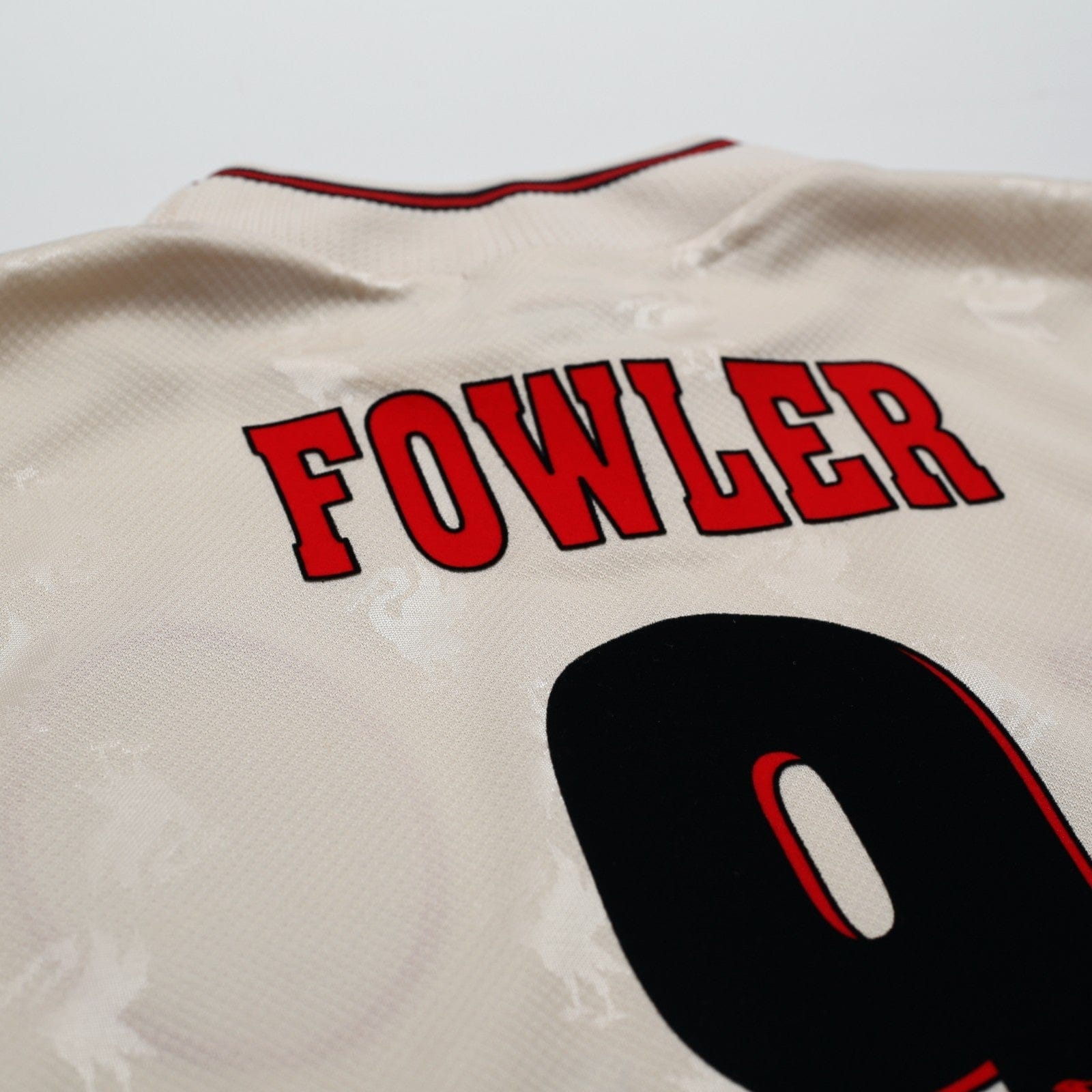 1996/97 Fowler #9 Liverpool Vintage Reebok Away Football Shirt (S) 34/36