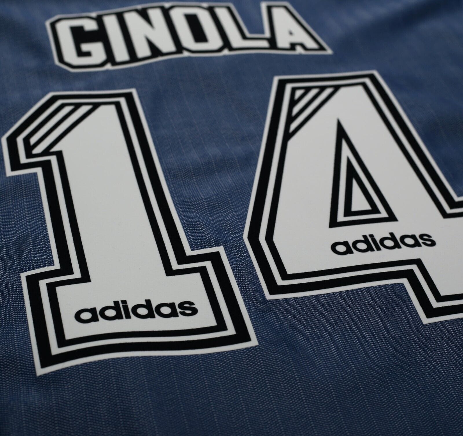 1996/97 GINOLA #14 Newcastle United Vintage adidas Away Football Shirt (L/XL)