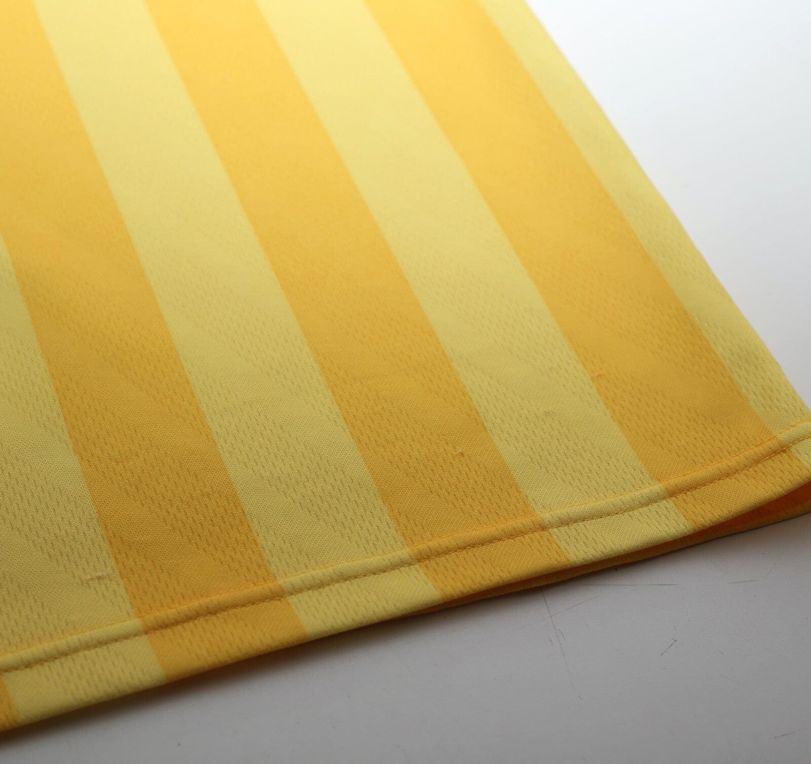 1996/97 GULLIT #4 Chelsea Vintage Umbro Away Football Shirt (XL)