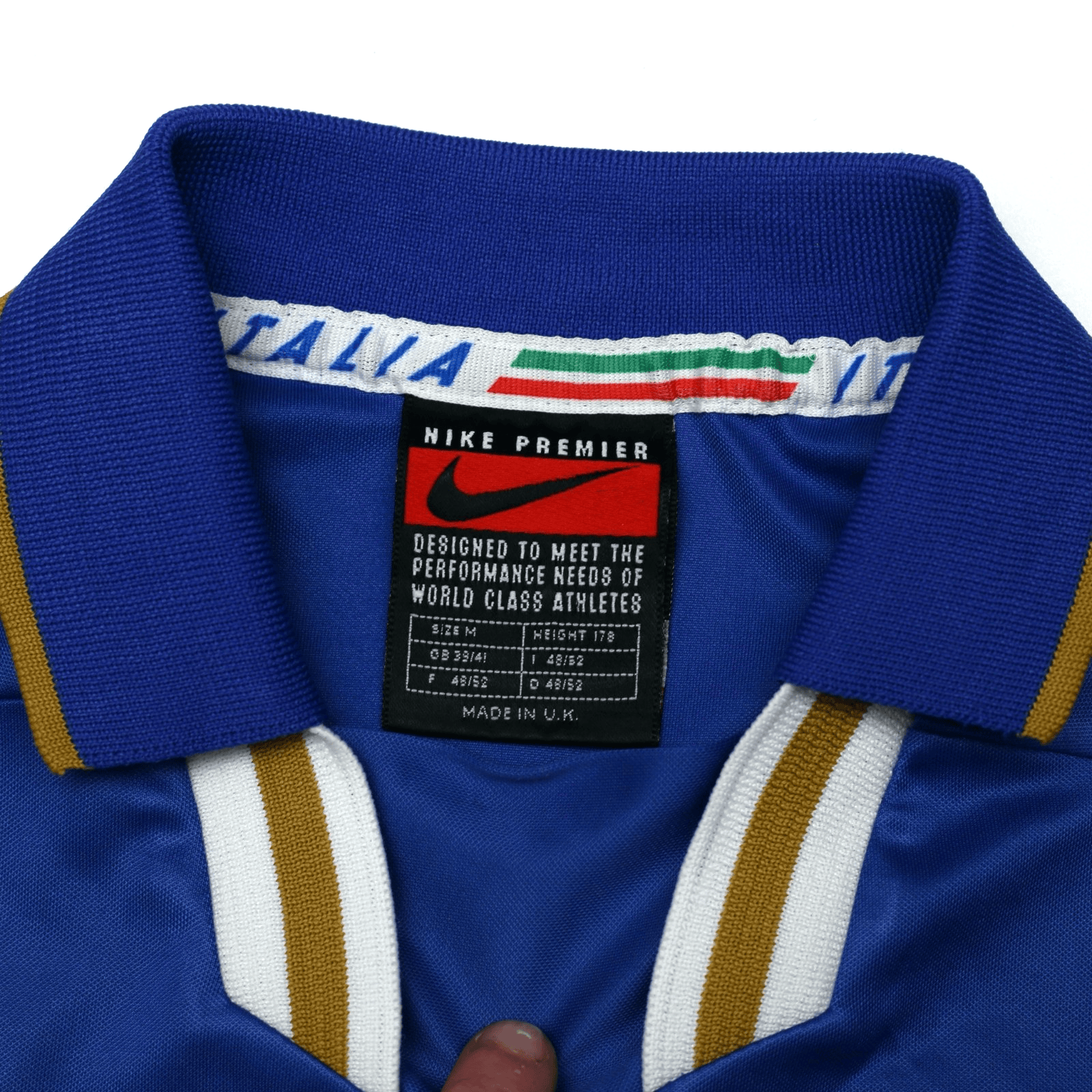 1996/97 Italy Vintage Nike Home Football Shirt (M) Euro 96