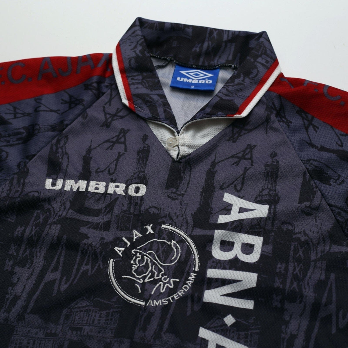 1996/97 Kluivert #9 Ajax Vintage Umbro Away Football Shirt (M)