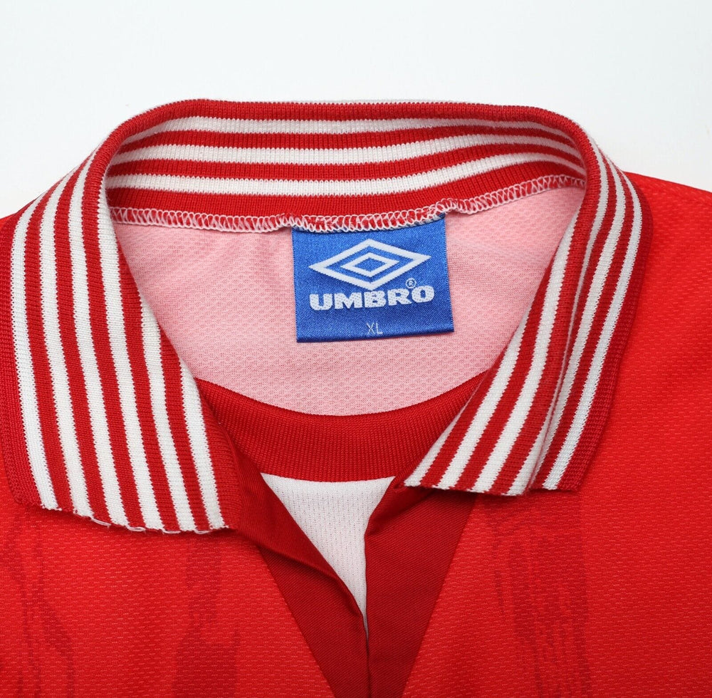 Maillot Vintage Umbro Ajax Amsterdam 1996/97 – Taille L – Rouge