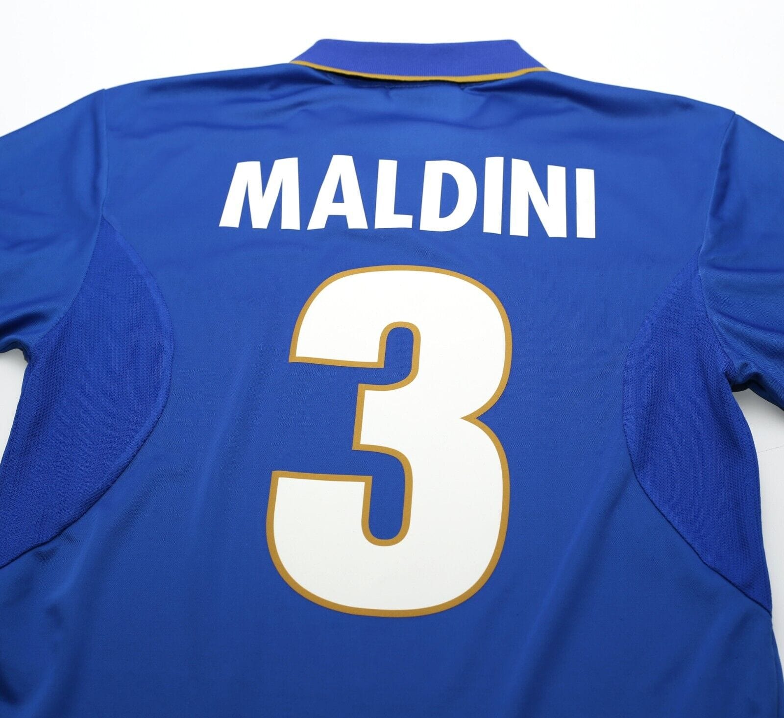 1996/97 MALDINI #3 Italy Vintage Nike Home Football Shirt (M) EURO 96