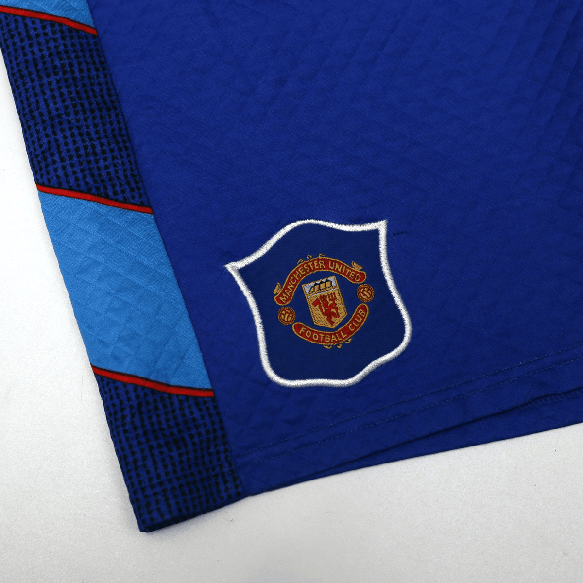 1996/97 Manchester United Vintage Umbro GK Football Shorts (L) 36" Waist