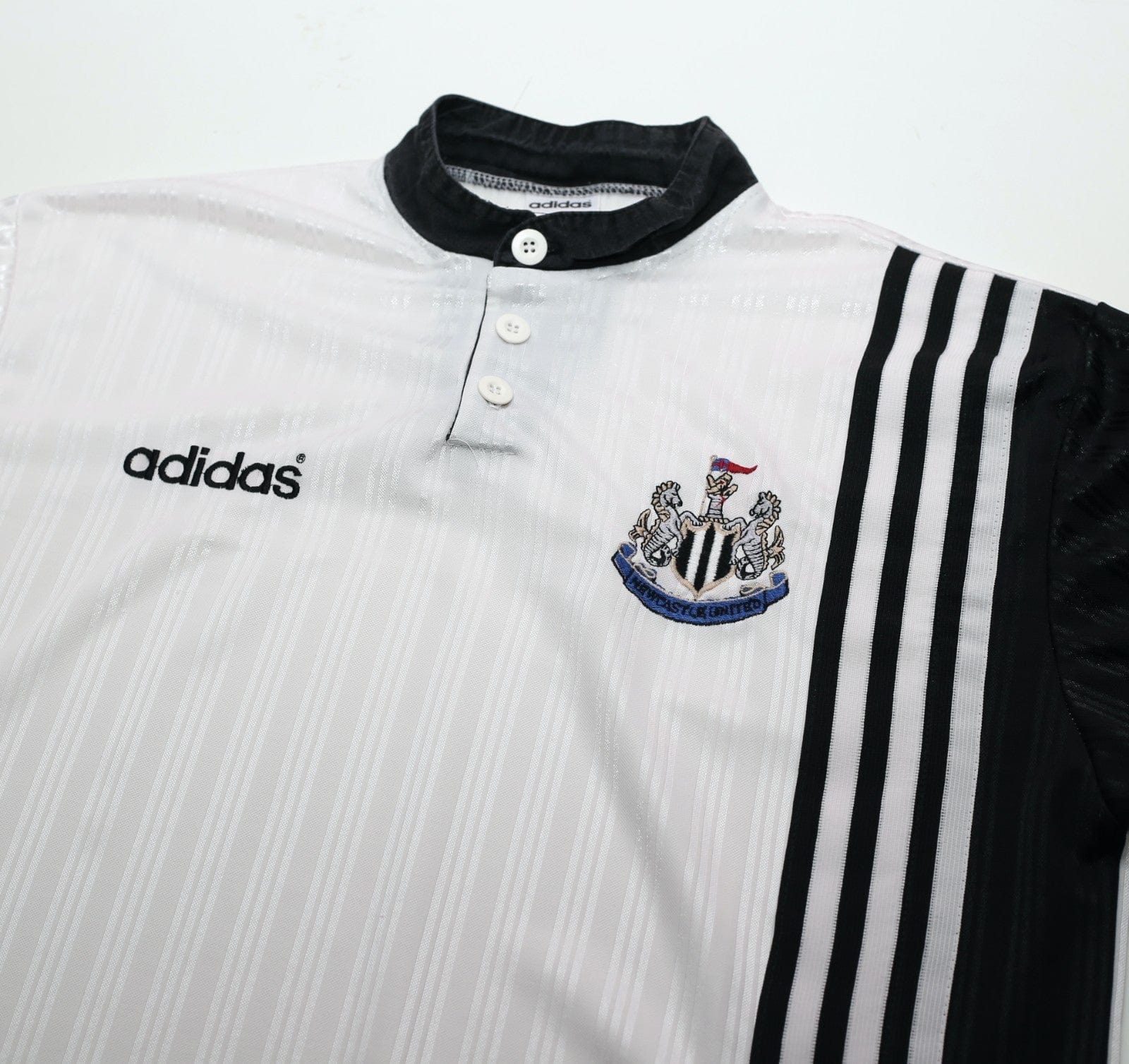 1996/97 NEWCASTLE UNITED Vintage adidas Football Training Shirt (M)
