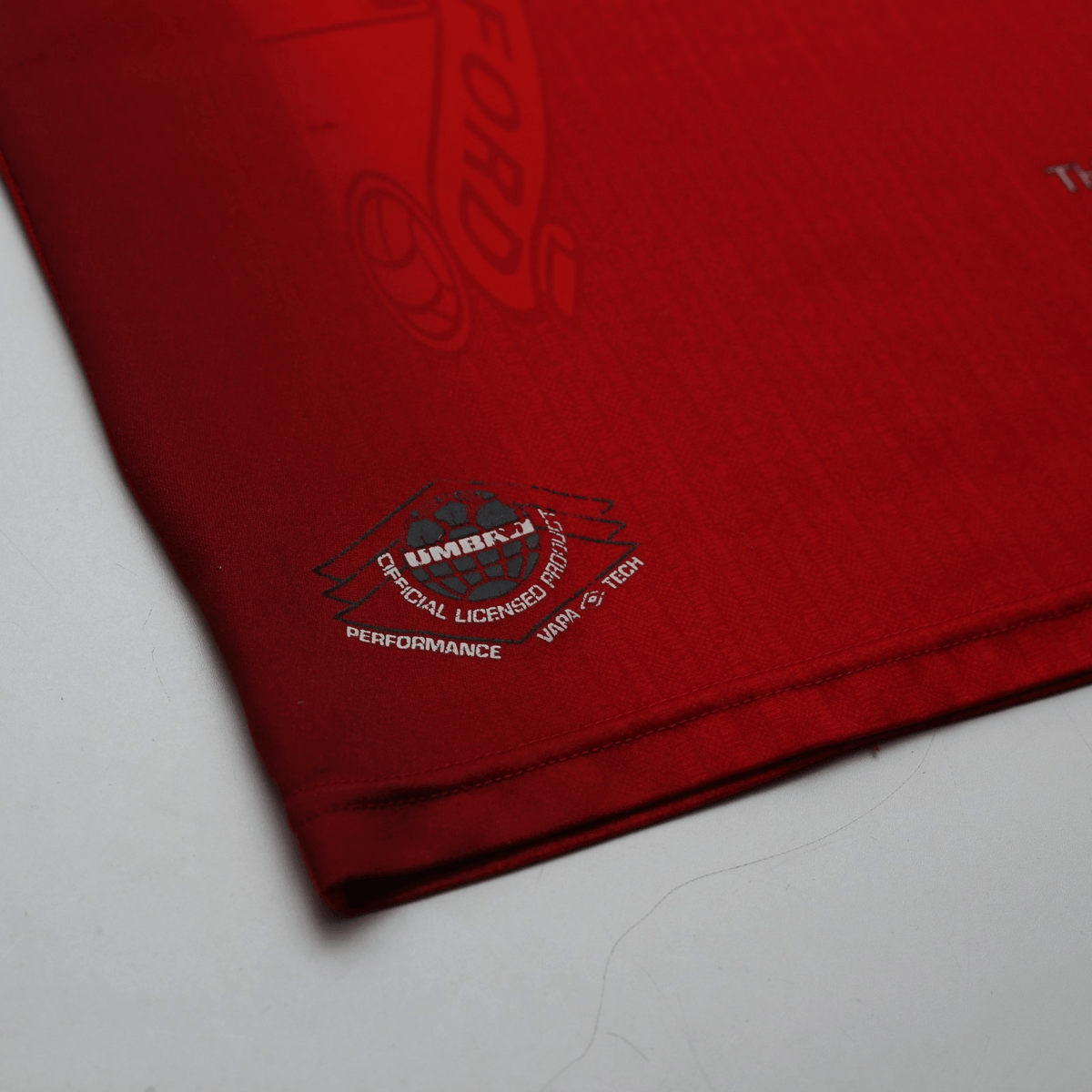 1996/98 Beckham #10 Manchester United Vintage Umbro Home Football Shirt (L)