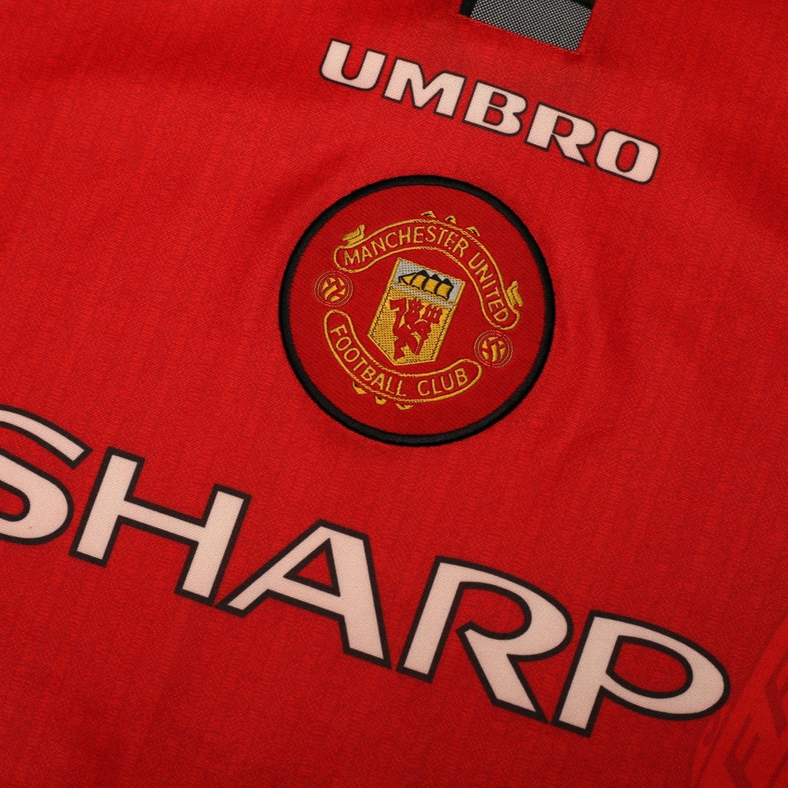 1996/98 Cantona #7 Manchester United Vintage Umbro Home Football Shirt (S)