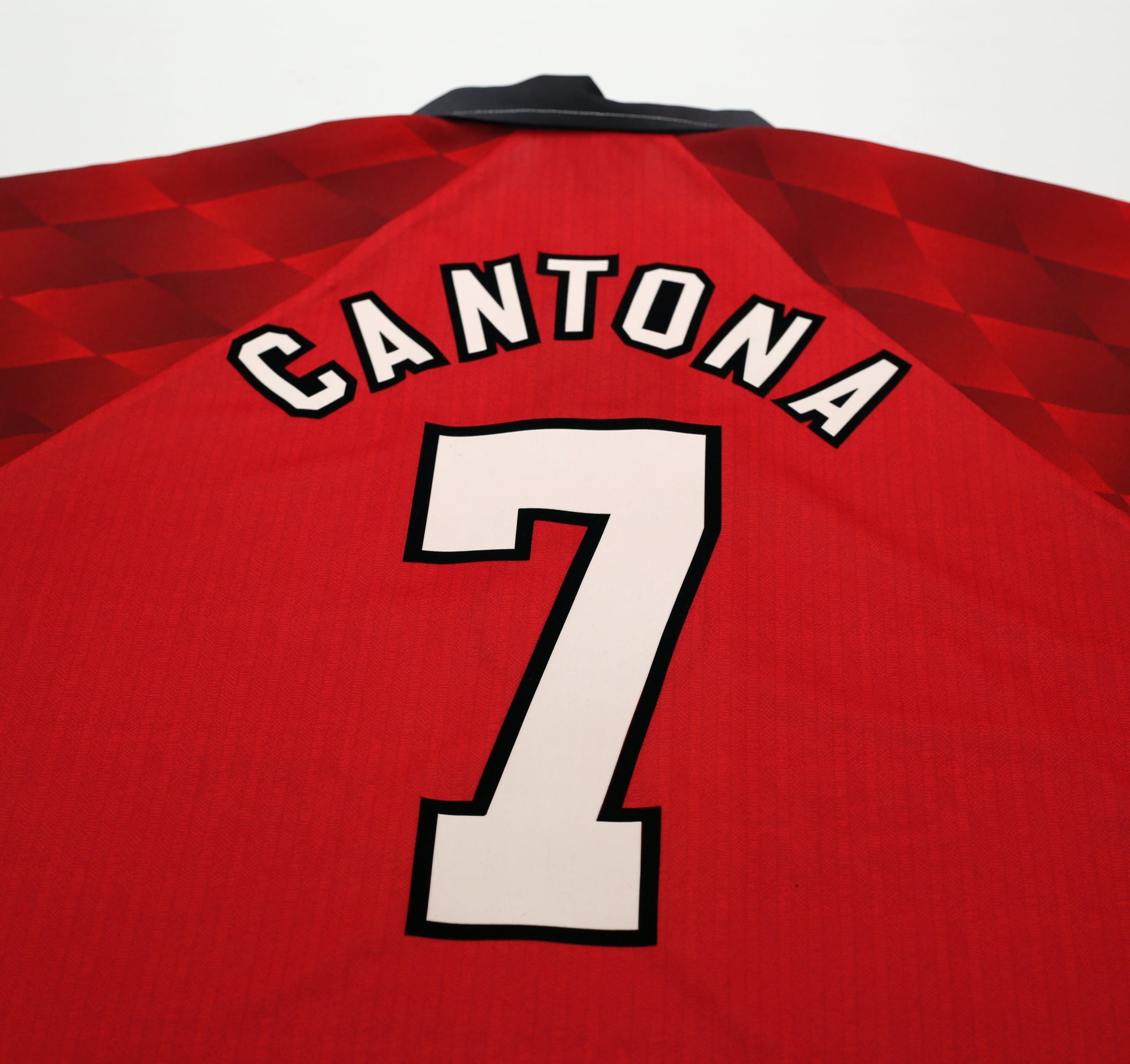 1996/98 Cantona #7 Manchester United Vintage Umbro Home Football Shirt (XL)
