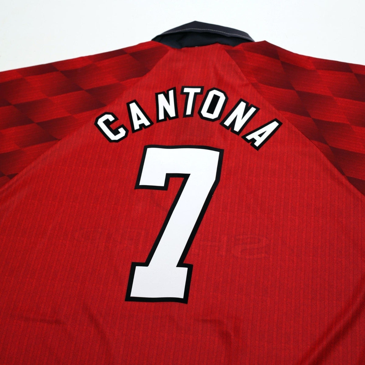 1996/98 Cantona #7 Manchester United Vintage Umbro Home Football Shirt (XL)