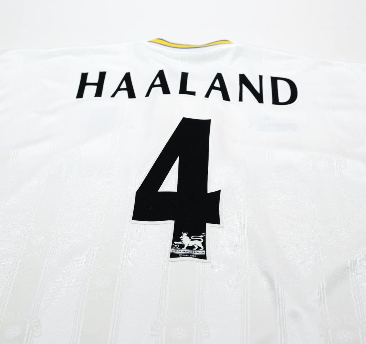 1996/98 HAALAND #4 Leeds United Vintage PUMA Home Football Shirt (L)