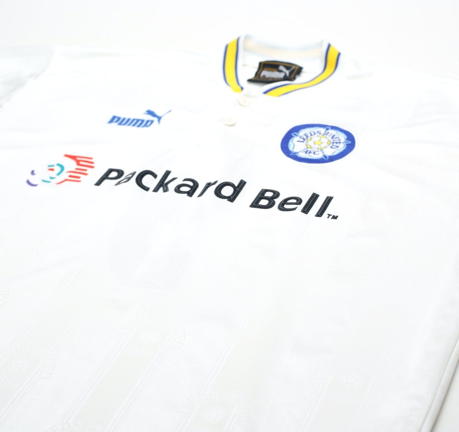 1996/98 HASSELBAINK #9 Leeds United Vintage PUMA Home Football Shirt (L)