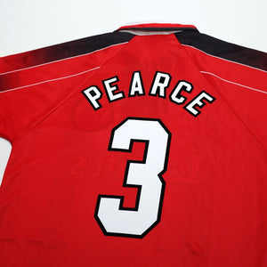1996/98 Pearce #3 Nottingham Forest Vintage Umbro Home Football Shirt (M)