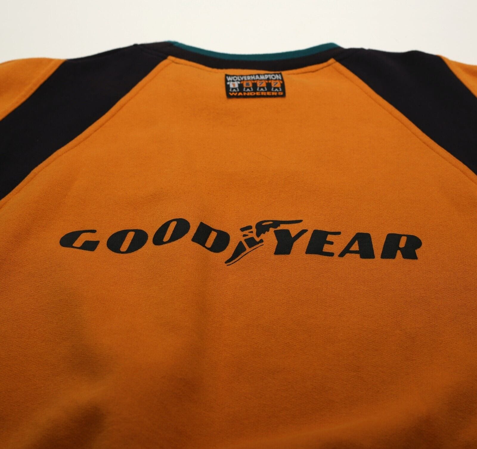 1996/98 WOLVERHAMPTON WANDERERS Vintage PUMA Football Sweatshirt (M) Wolves