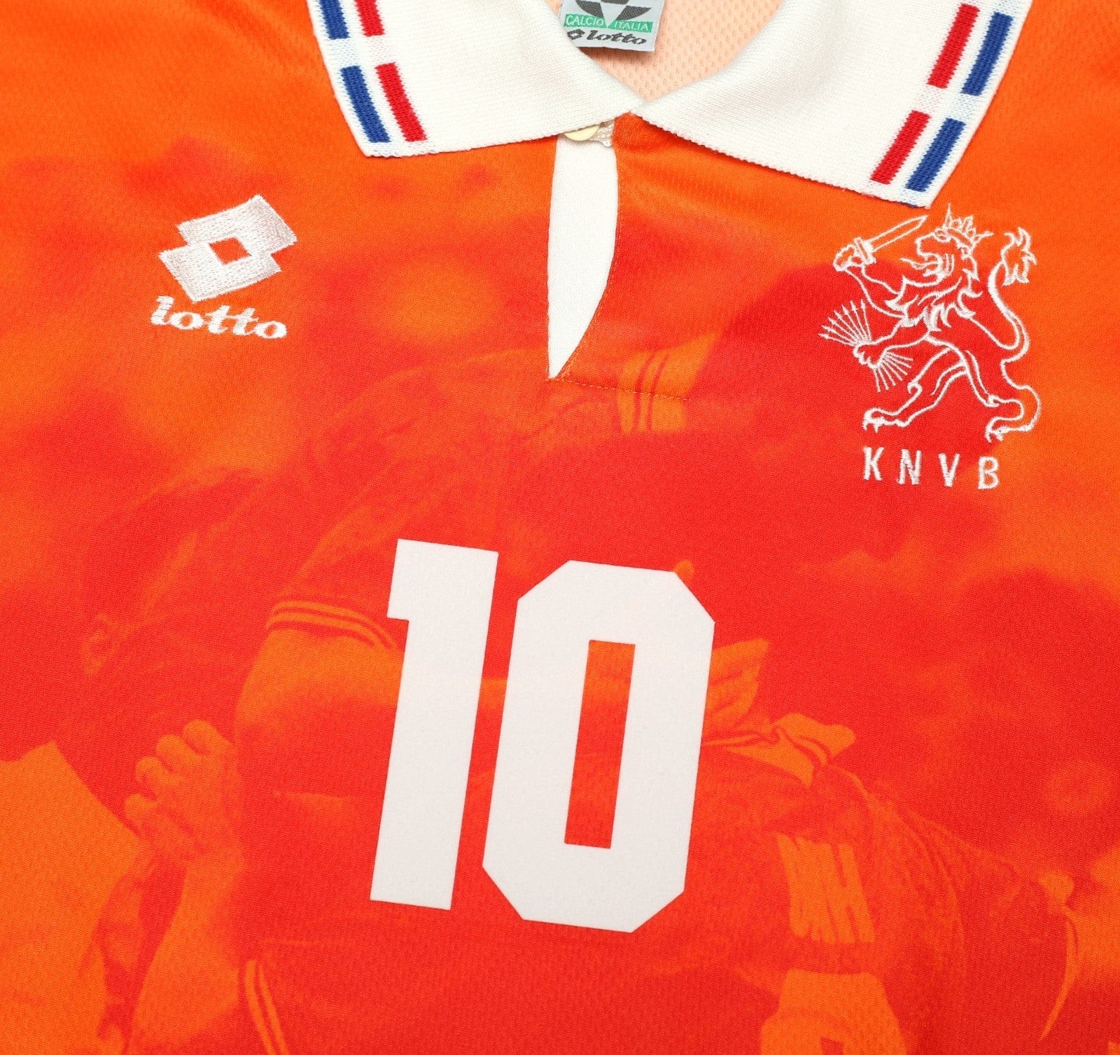 1996 BERGKAMP #10 Holland Vintage Lotto Home Football Shirt (L) Netherlands