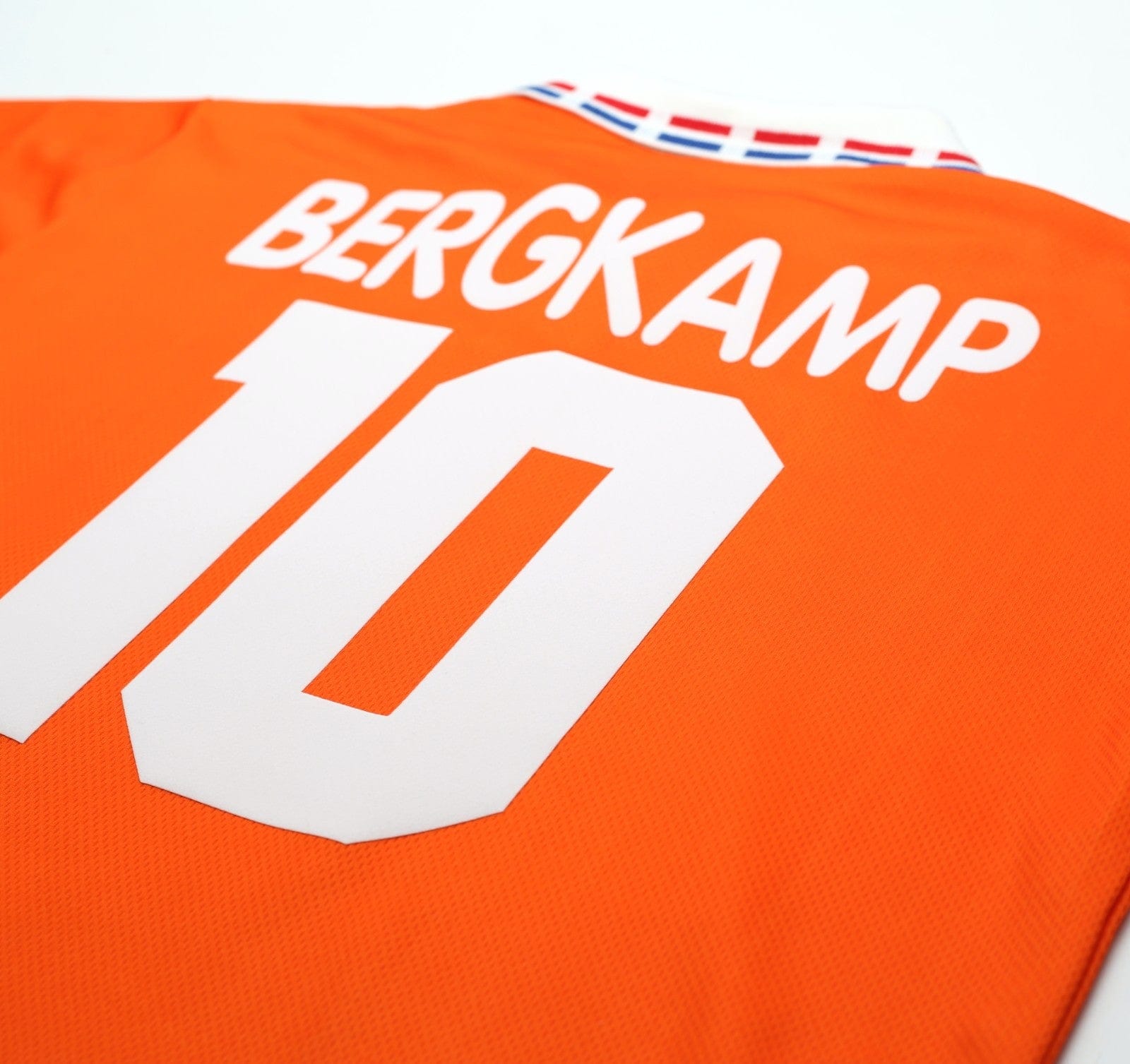 1996 BERGKAMP #10 Holland Vintage Lotto Home Football Shirt (L) Netherlands