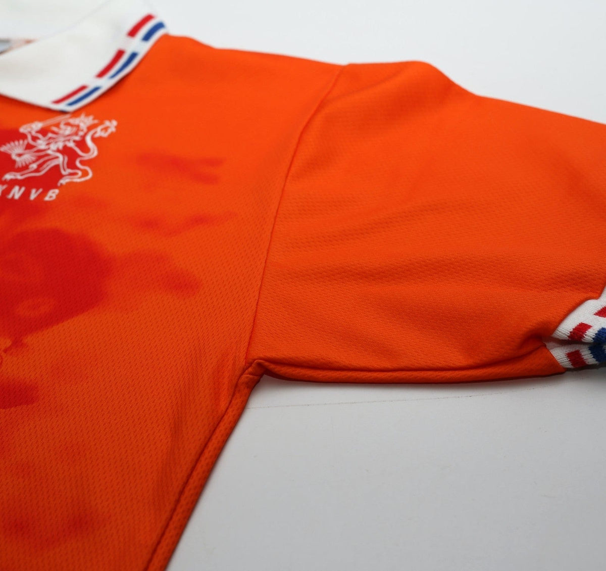 1996 BERGKAMP #10 Holland Vintage Lotto Home Football Shirt (L) Netherlands