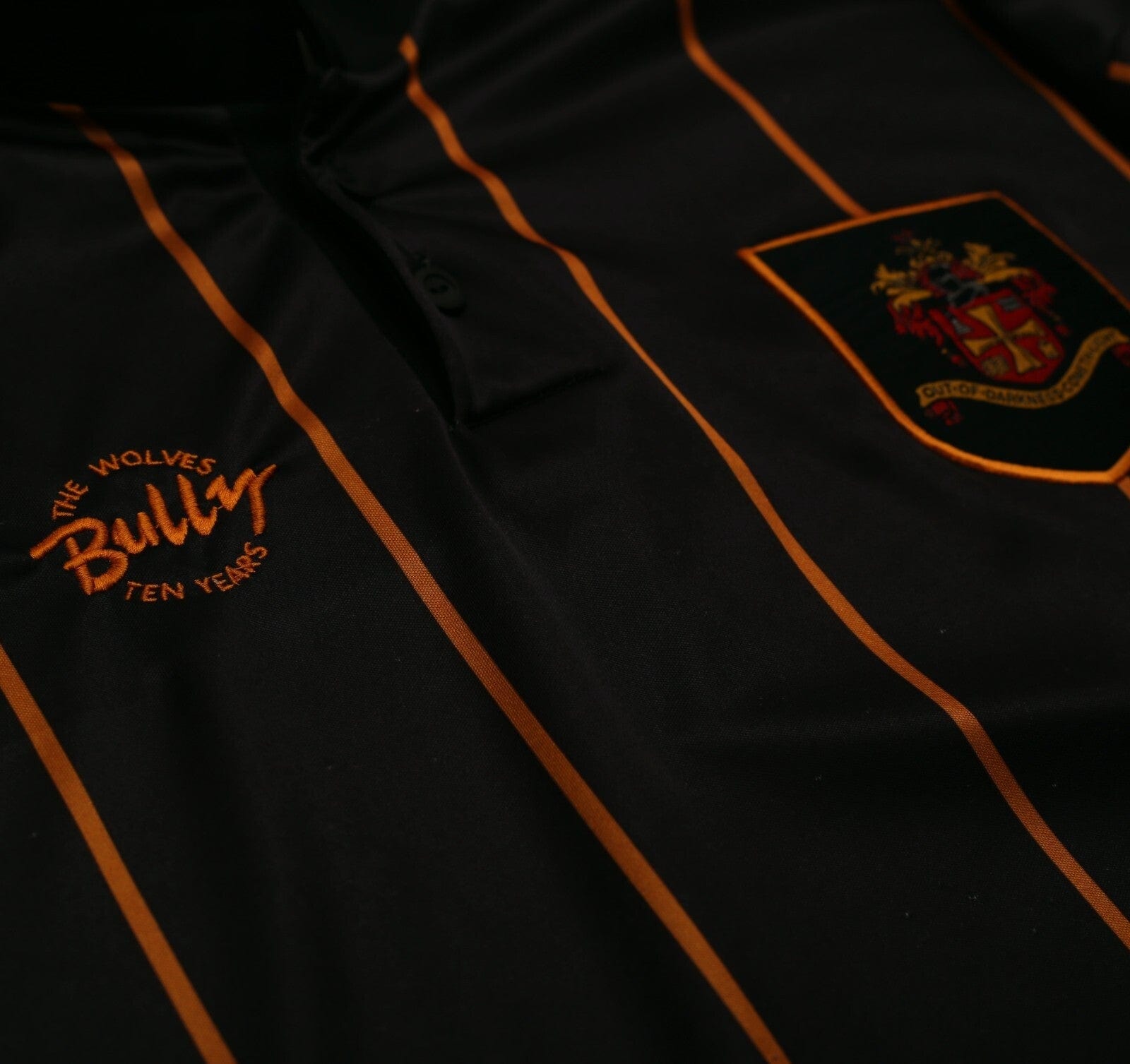 1996 'BULLY' Wolverhampton Wanderers Vintage Mizuno Football Shirt (L)