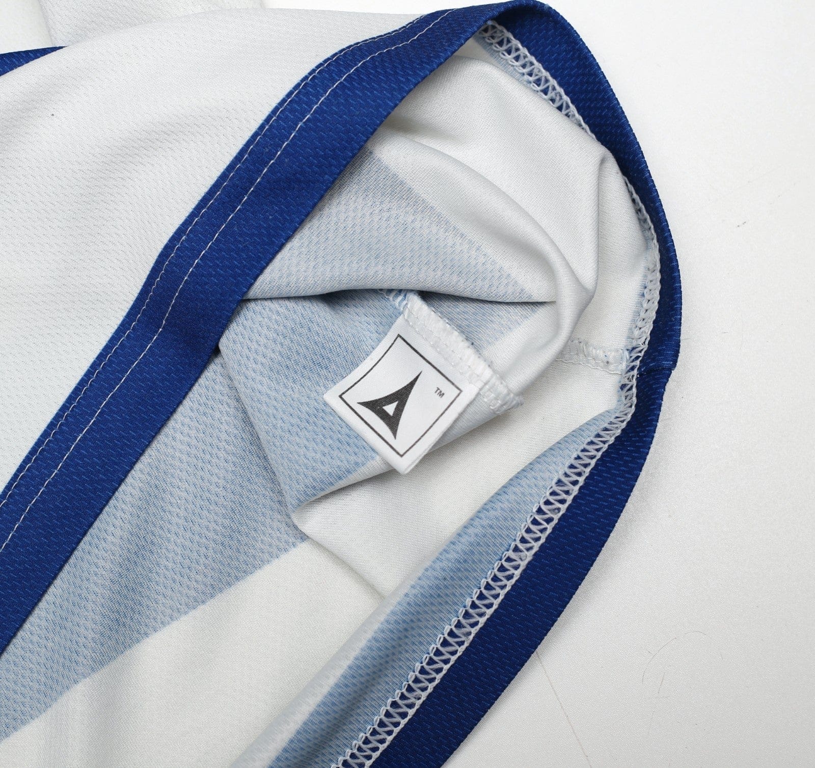 1997/00 GREENOCK MORTON Vintage Avec Home Football Shirt (M)