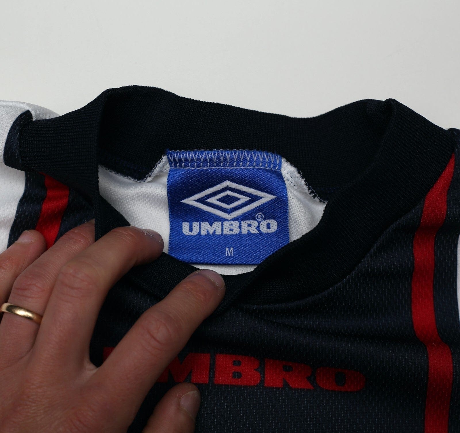 1997/98 AJAX Vintage Umbro Long Sleeve Football Training Shirt (M)