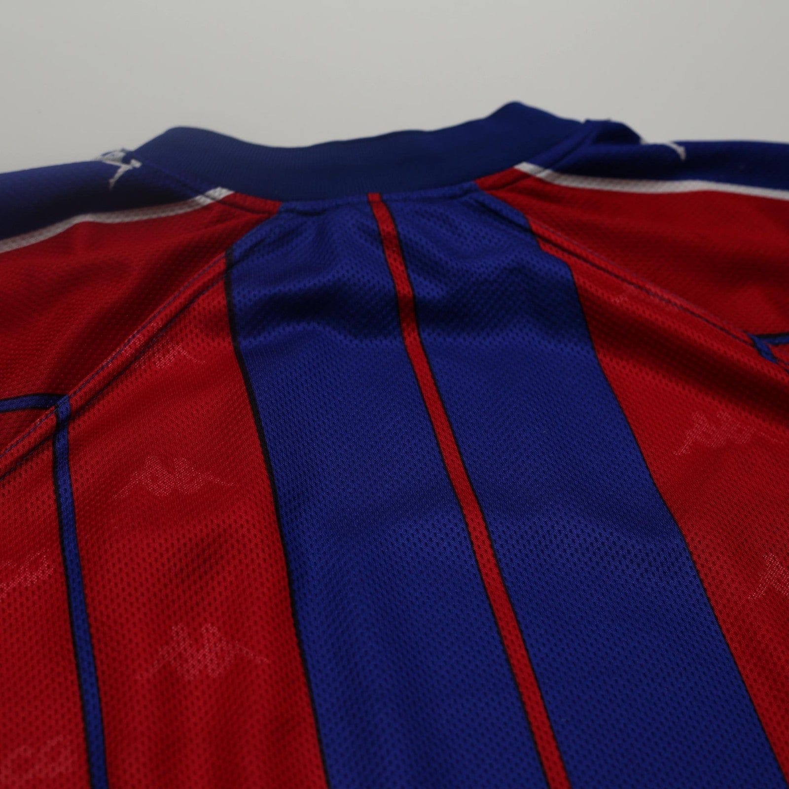 1997/98 Barcelona Vintage Kappa Home Football Shirt (M/L)