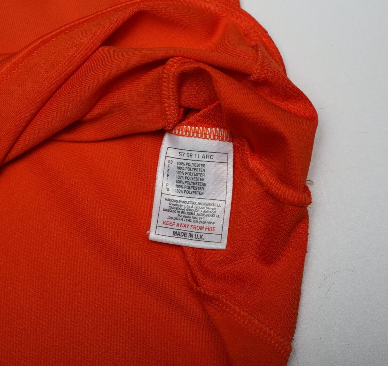 1997/98 BERGKAMP #8 Holland Vintage Nike Home Football Shirt (L)