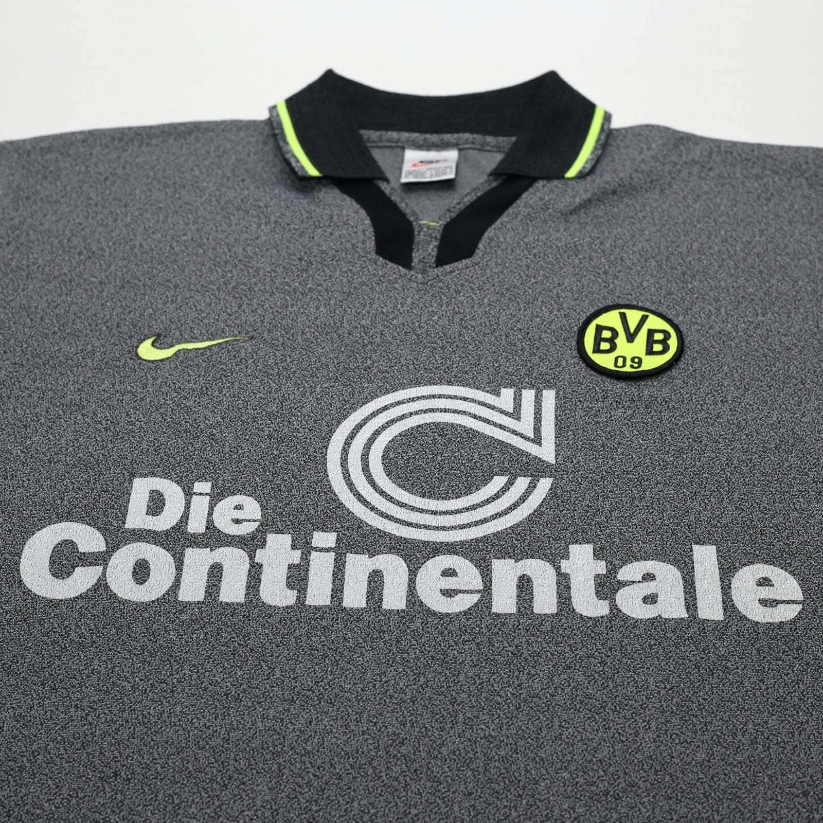 1997/98 Borussia Dortmund Vintage Nike Away Football Shirt (L)