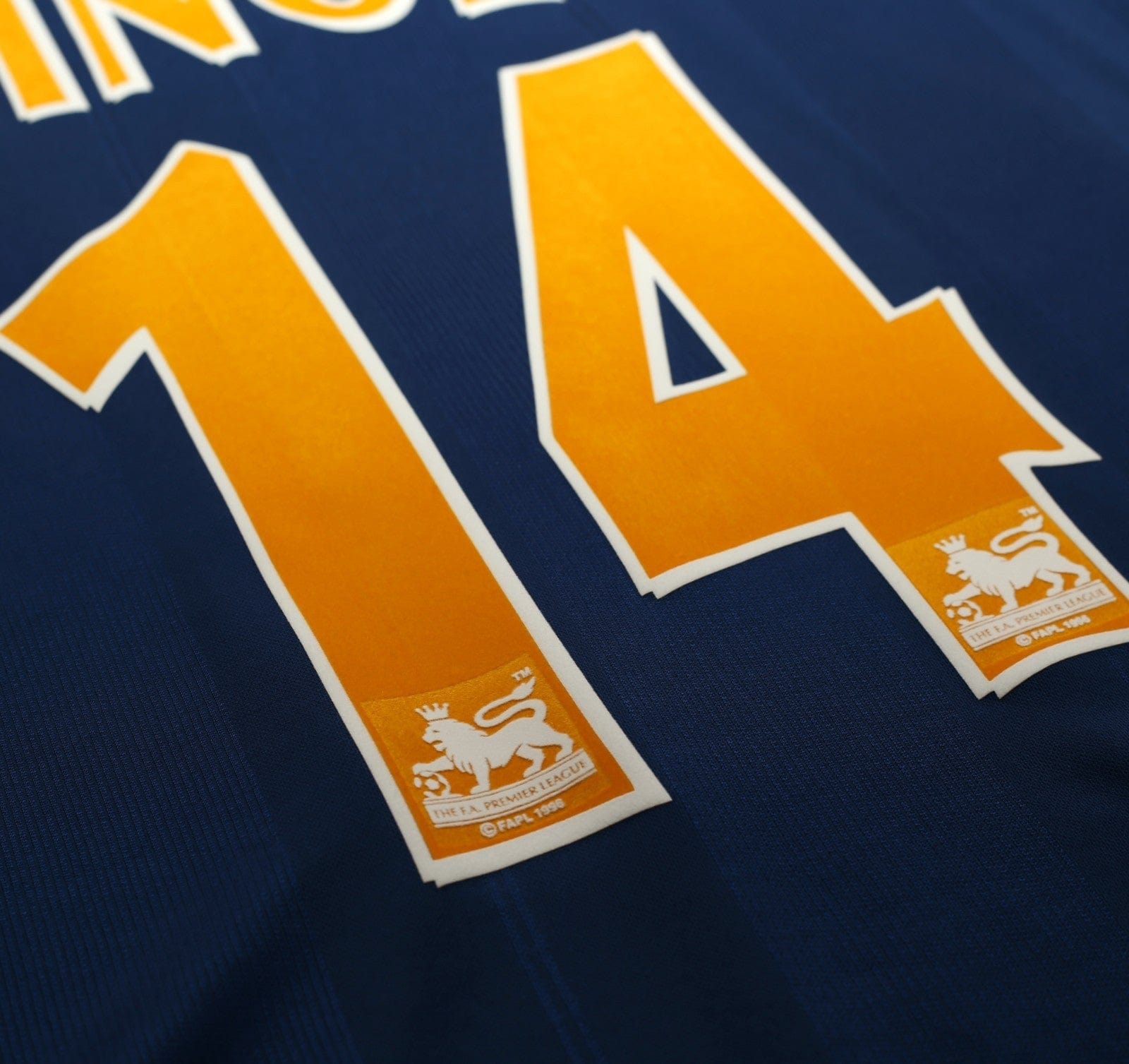 1997/98 GINOLA #14 Tottenham Hotspur Vintage PONY Away Football Shirt (XL)