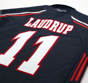 1997/98 LAUDRUP #11 Ajax Vintage Umbro Away Football Shirt (M)