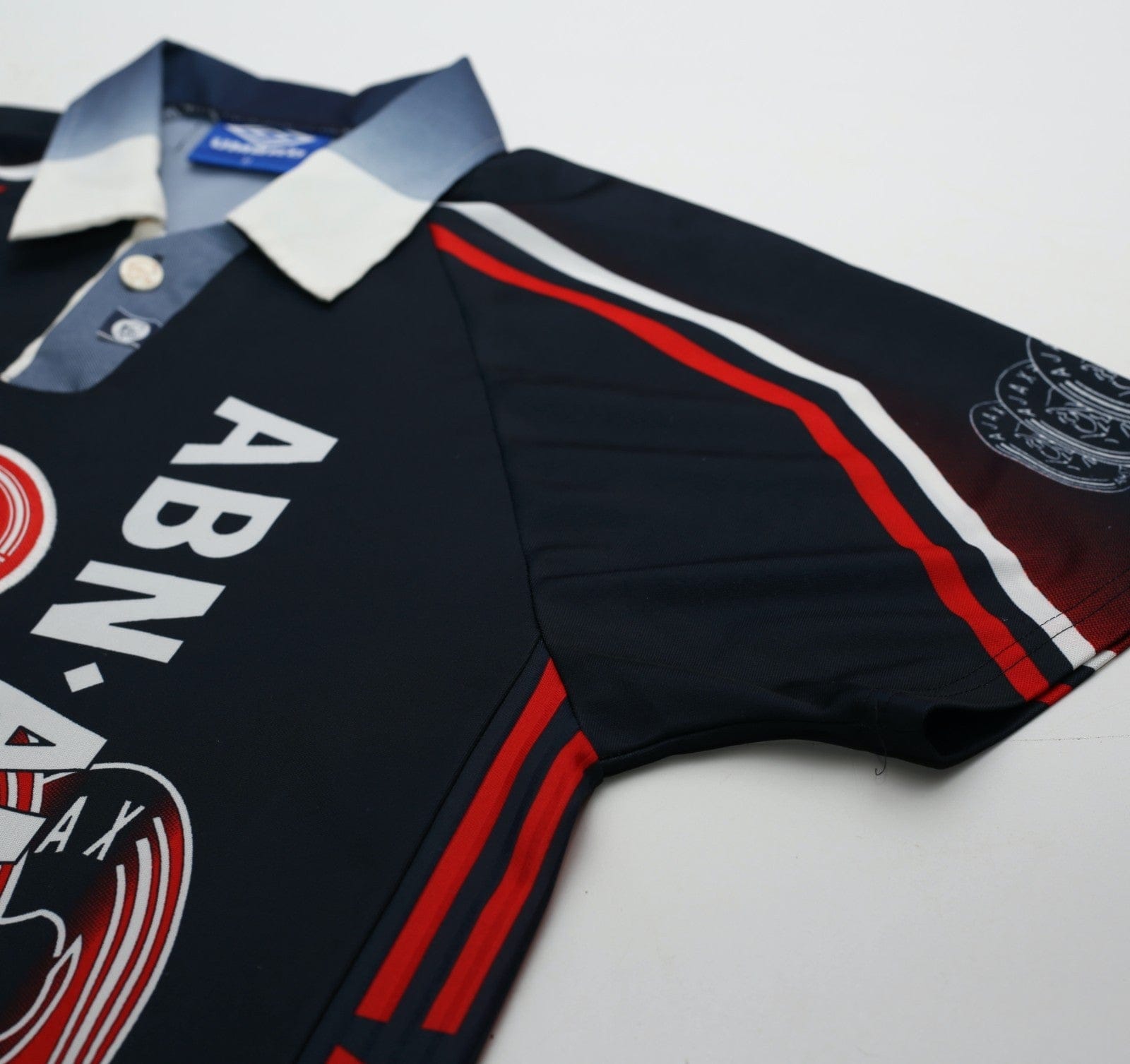 1997/98 LAUDRUP #11 Ajax Vintage Umbro Away Football Shirt (M)