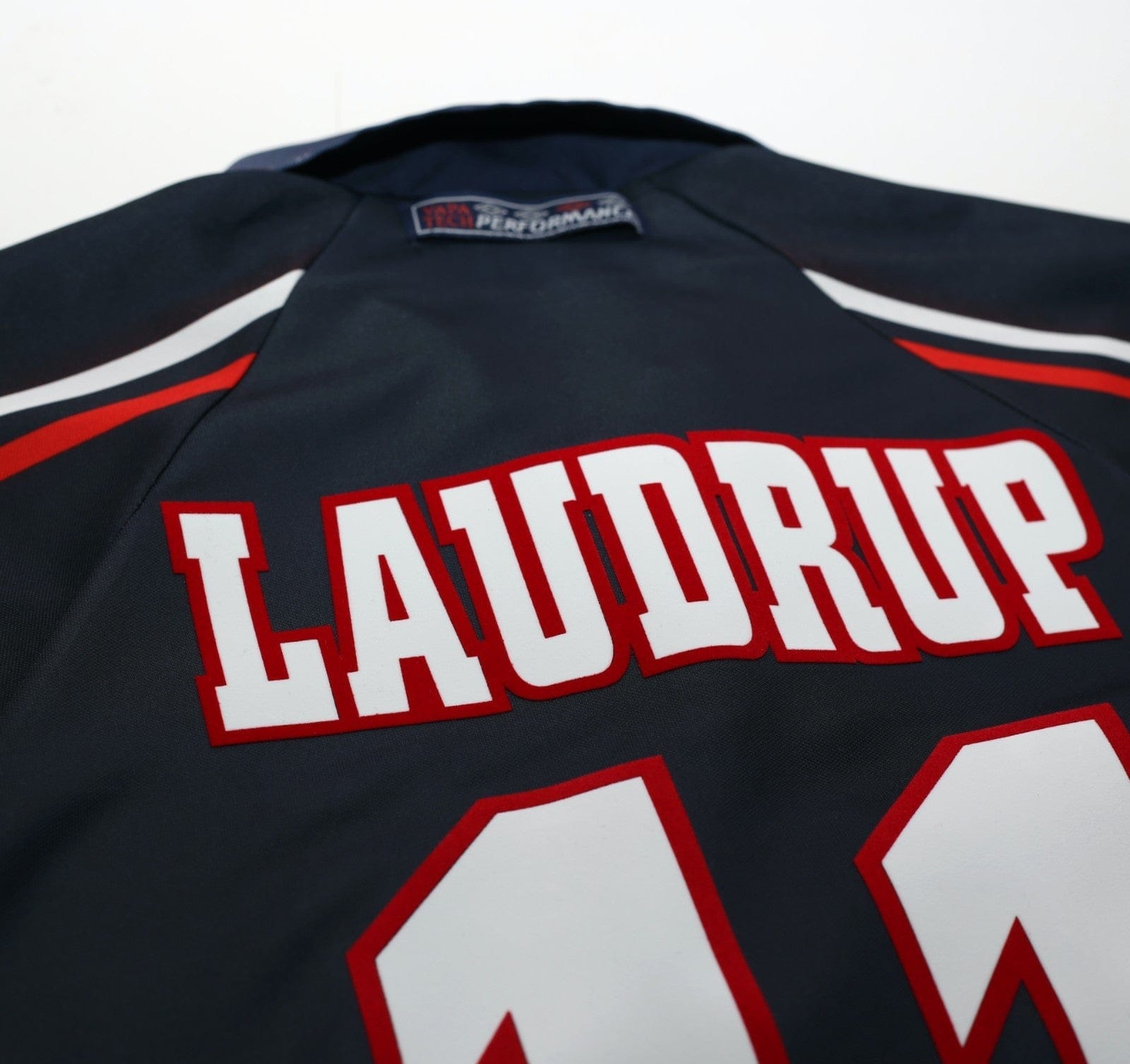 1997/98 LAUDRUP #11 Ajax Vintage Umbro Away Football Shirt (M)