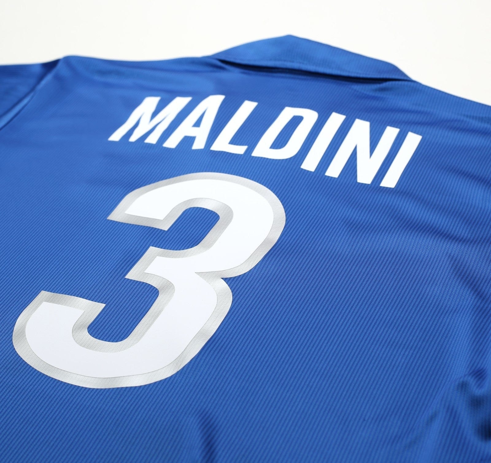 1997/98 MALDINI #3 Italy Vintage Nike Home Football Shirt (L) World Cup 98