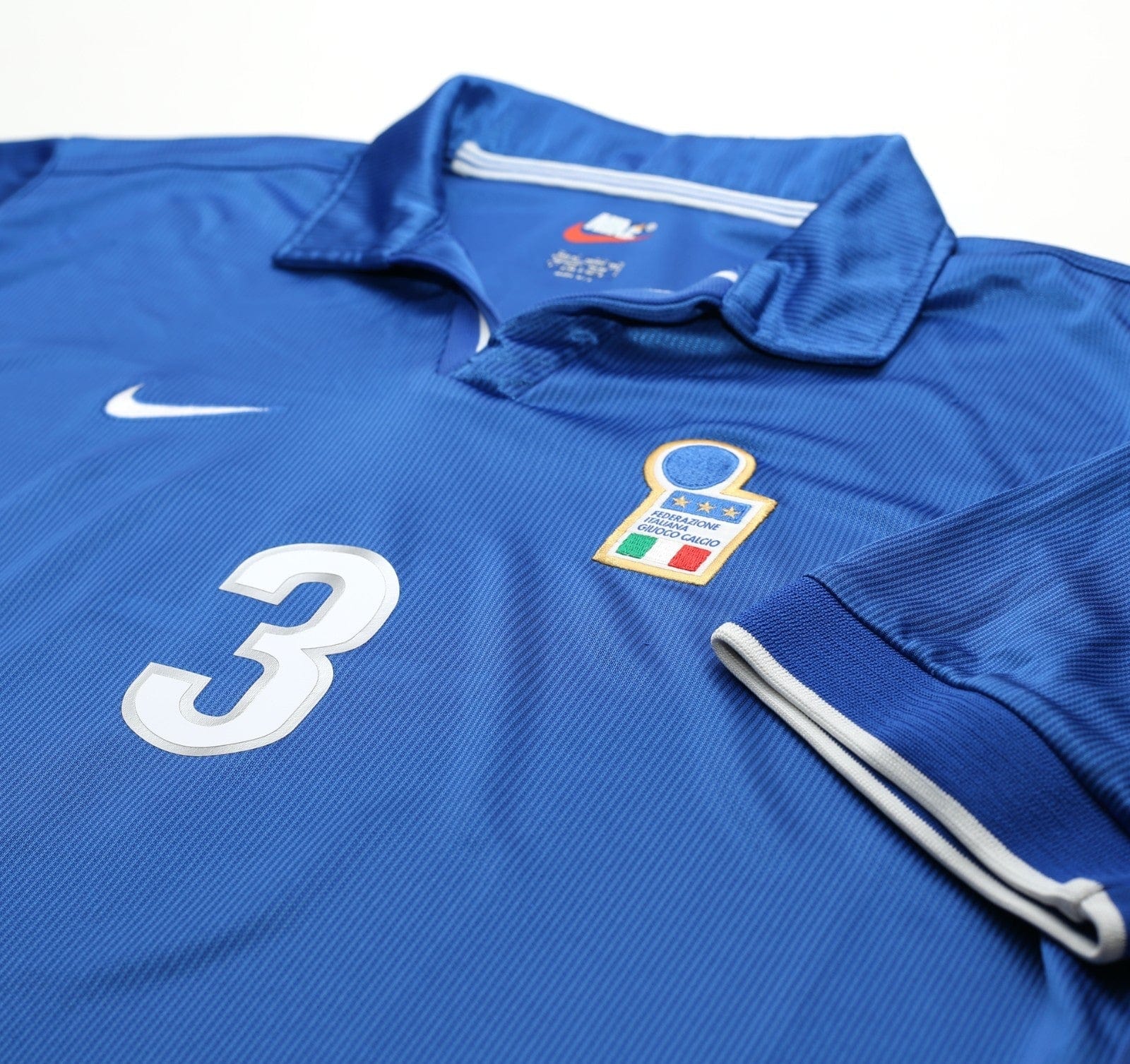 1997/98 MALDINI #3 Italy Vintage Nike Home Football Shirt (XL) World Cup 98