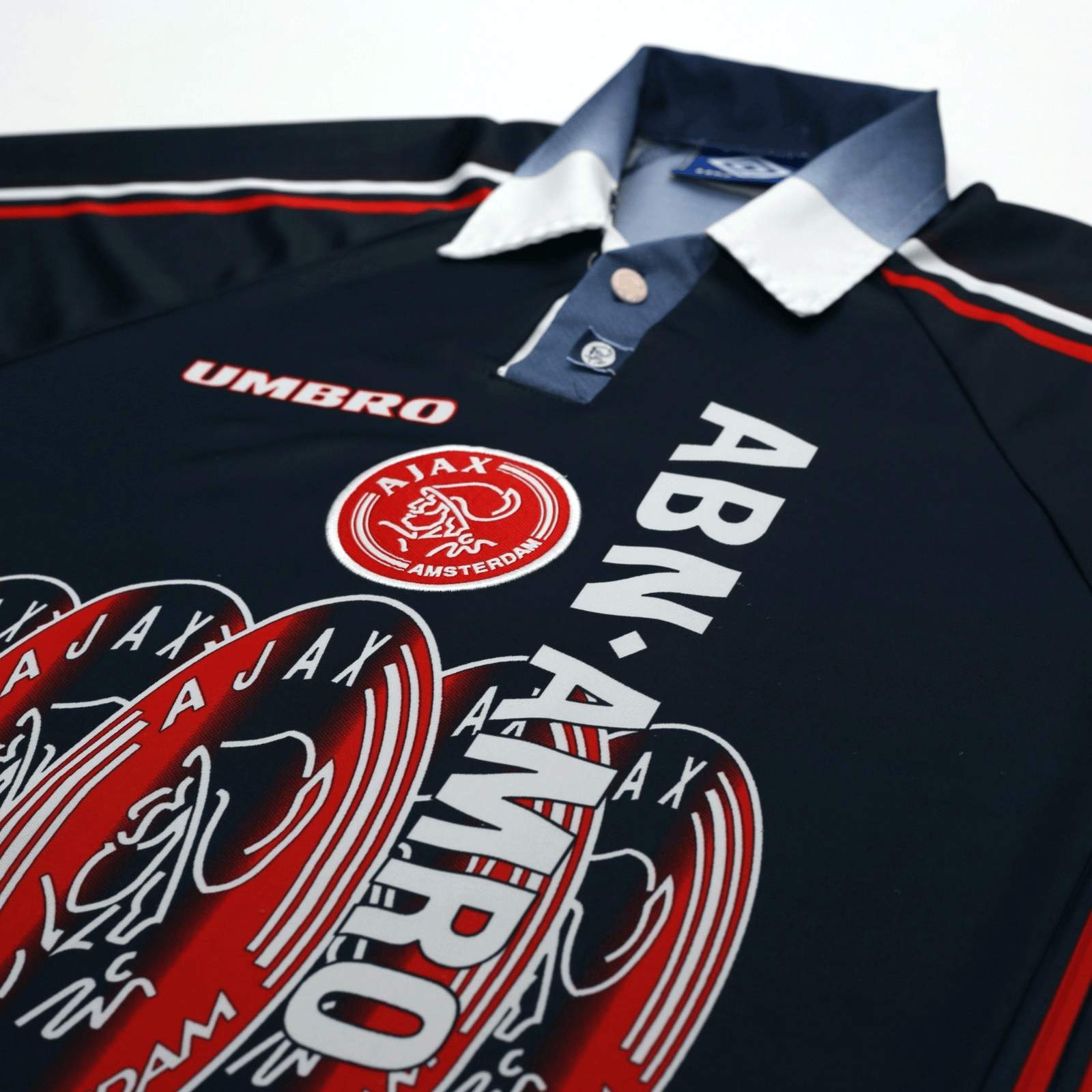 1997/98 Michael Laudrup #11 Ajax Vintage Umbro Away Football Shirt (L/XL)