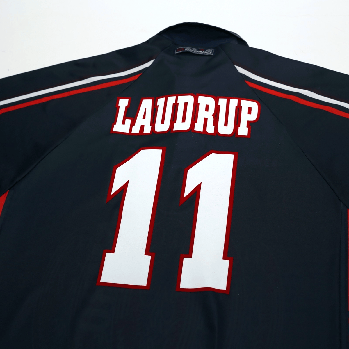 1997/98 Michael Laudrup #11 Ajax Vintage Umbro Away Football Shirt (L/XL)