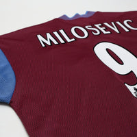 1997/98 Milosevic #9 Aston Villa Vintage Reebok Home Football Shirt (XL)