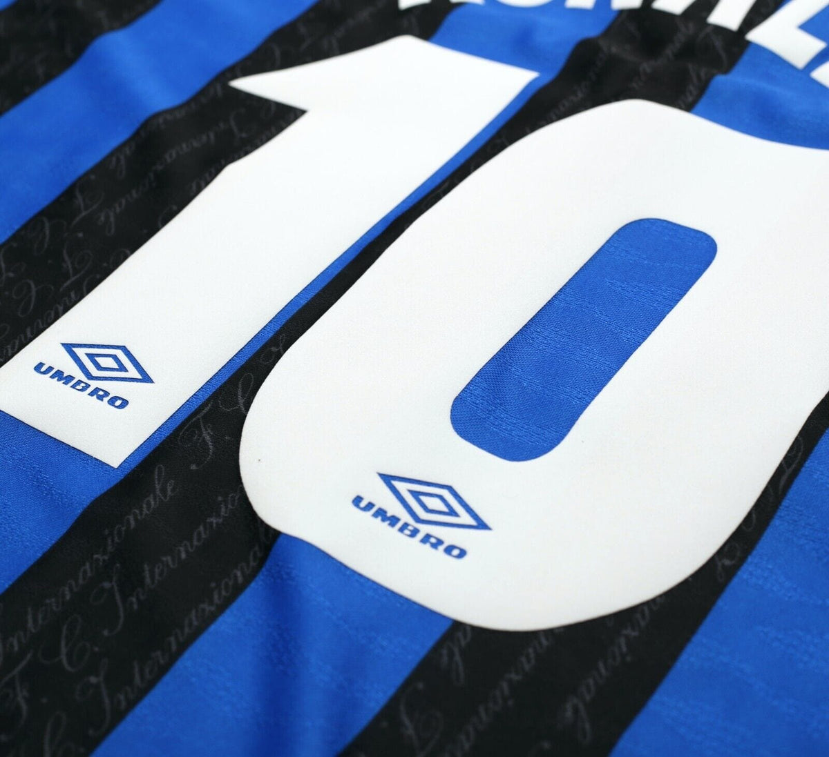 1997/98 RONALDO #10 Inter Milan Vintage Umbro Home Football Away Shirt (L)