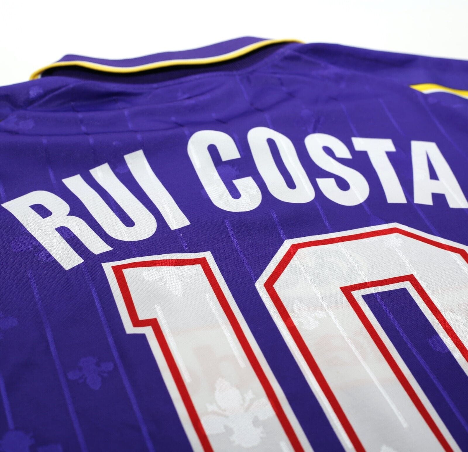 1997/98 RUI COSTA #10 Fiorentina Vintage FILA Home Football Shirt (L) Nintendo