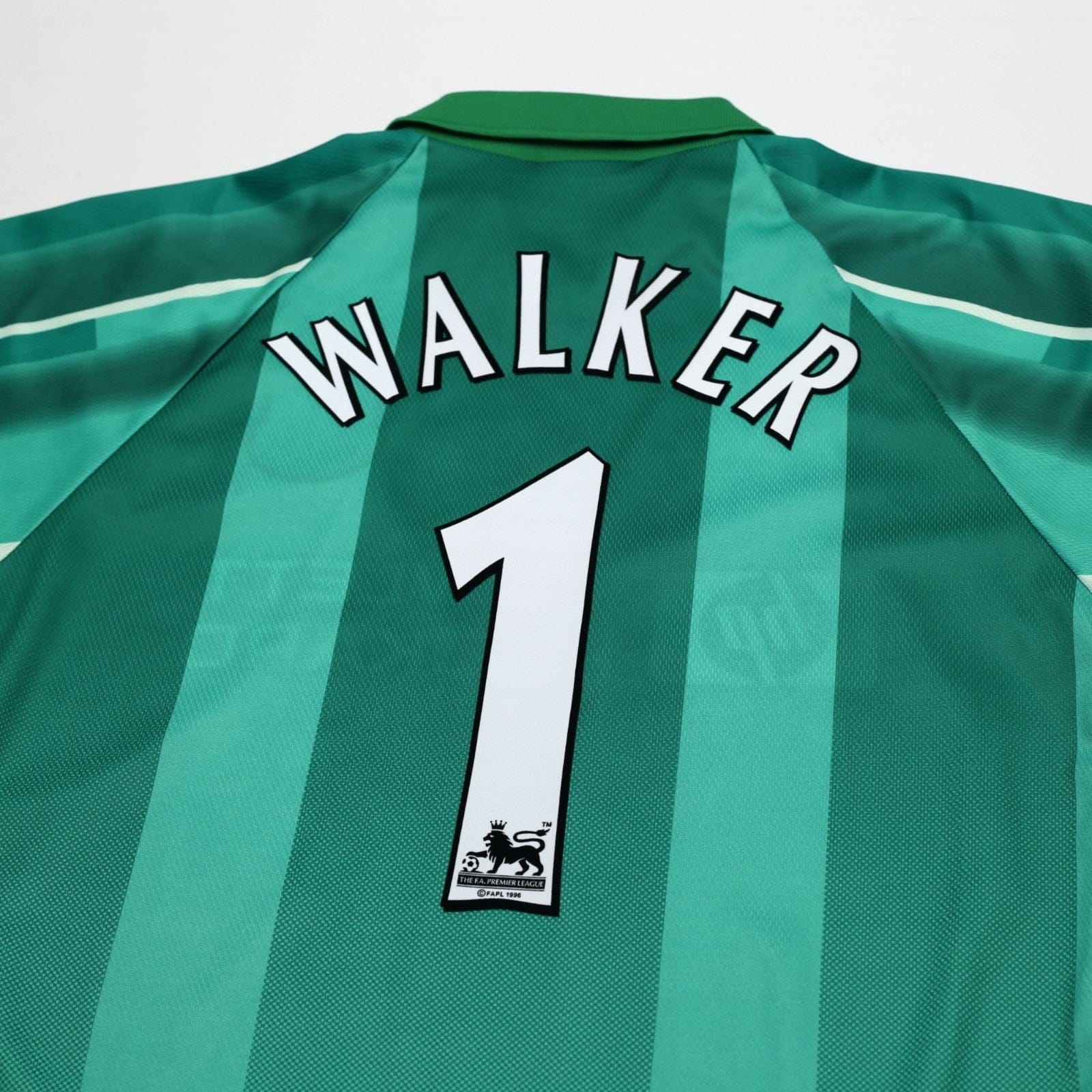 1997/98 Walker #1 Tottenham Hotspur Vintage PONY GK Football Shirt (S/M) 36/38