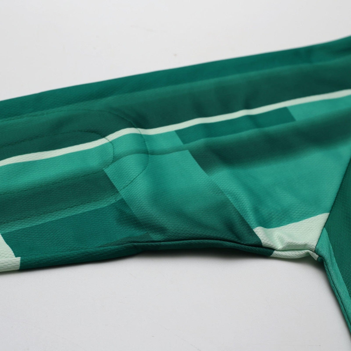 1997/98 Walker #1 Tottenham Hotspur Vintage PONY GK Football Shirt (S/M) 36/38