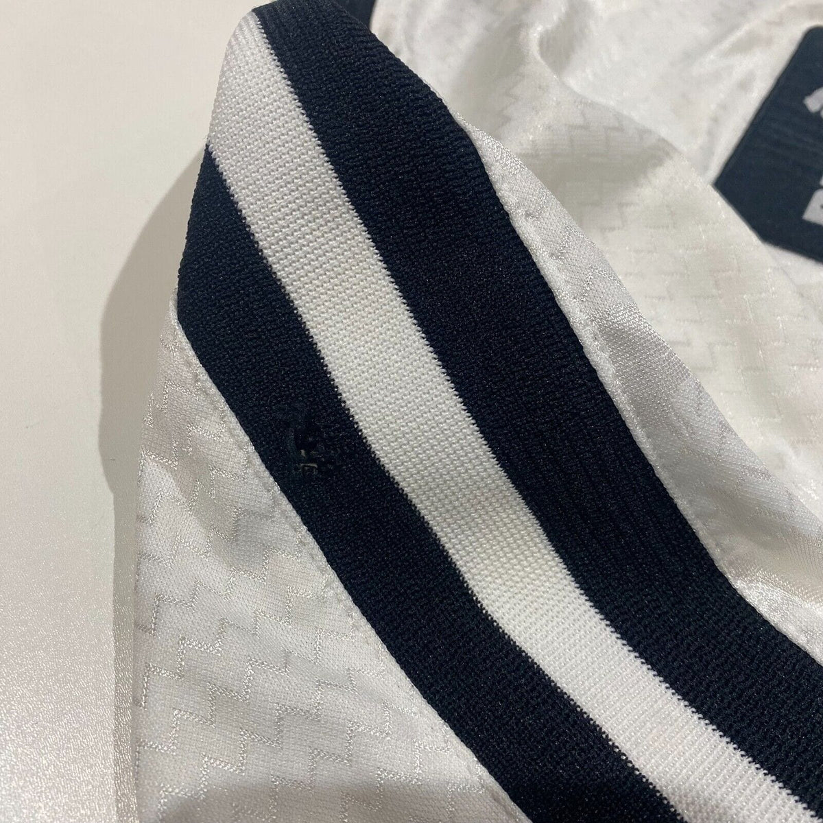 1997/98 WANCHOPE #9 Derby County Vintage PUMA Home Football Shirt (L)