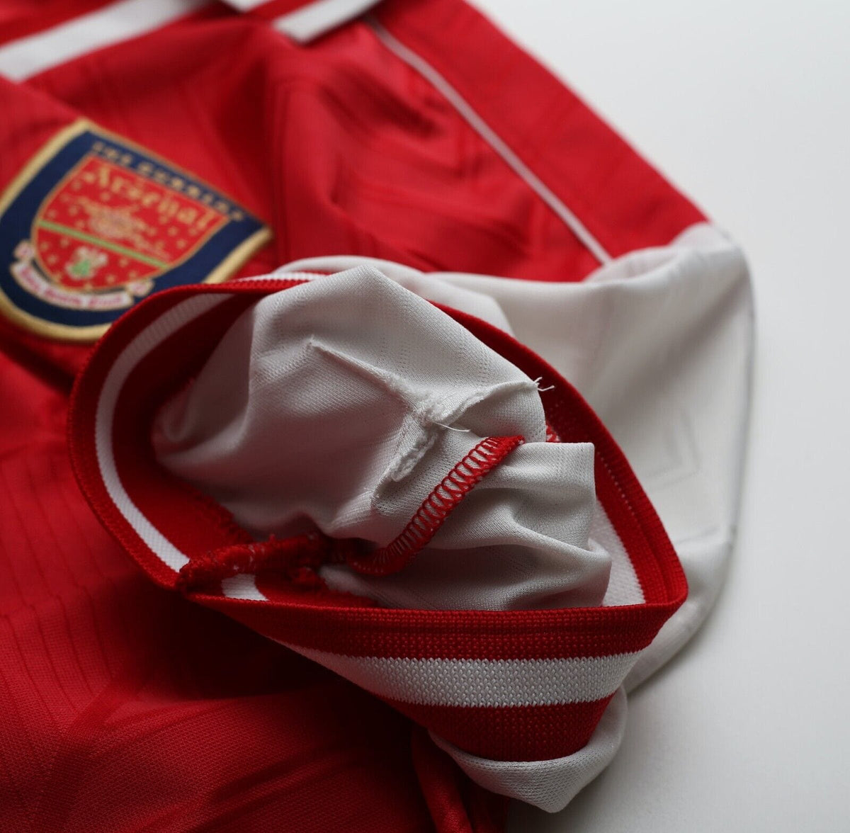 1997/98 WRIGHT #8 Arsenal Vintage Nike Home Football Shirt Jersey (M)