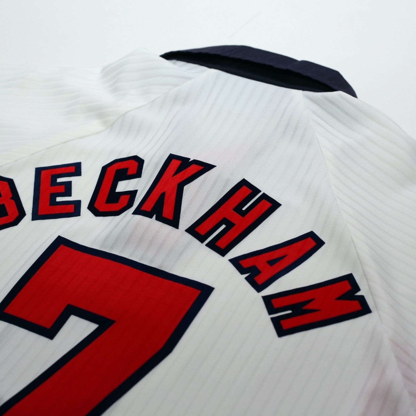 1997/99 Beckham #7 England Vintage Umbro Home Football Shirt (L/XL) WC 1998