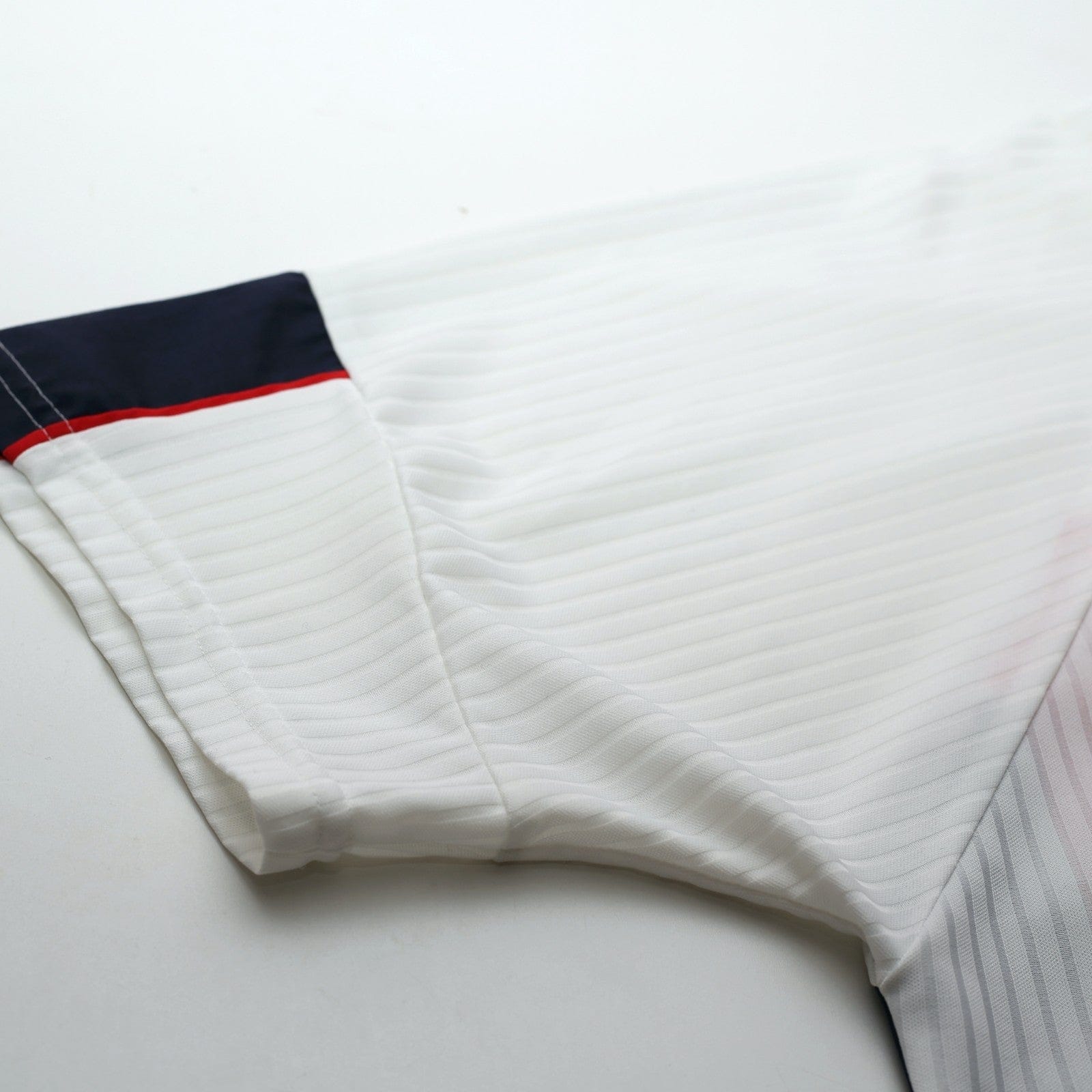 1997/99 Beckham #7 England Vintage Umbro Home Football Shirt (L/XL) WC 1998