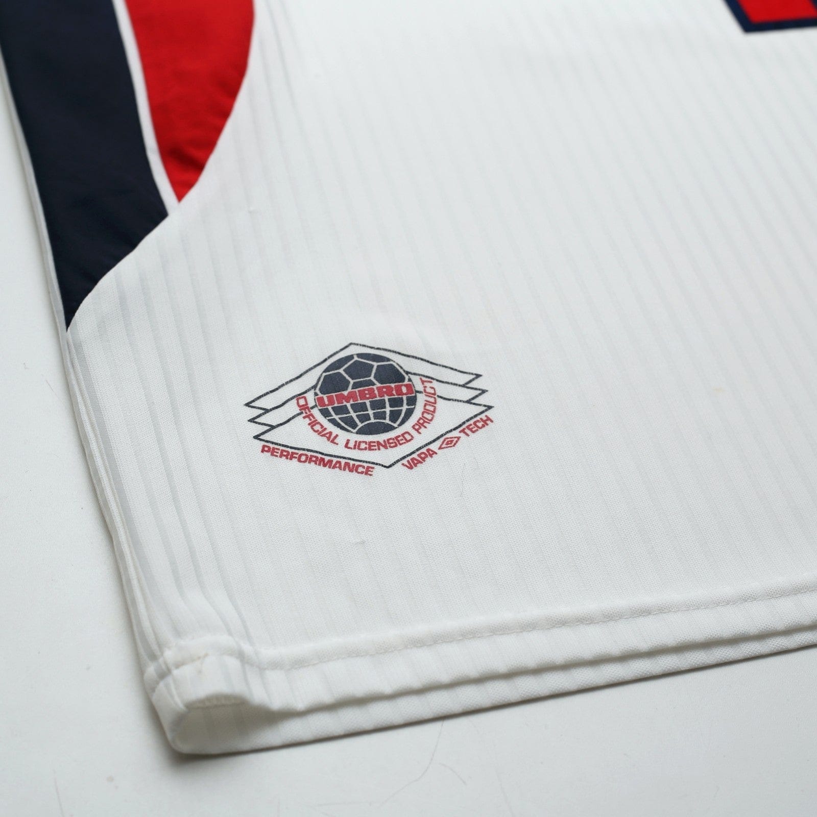 1997/99 Beckham #7 England Vintage Umbro Home Football Shirt (L/XL) WC 1998