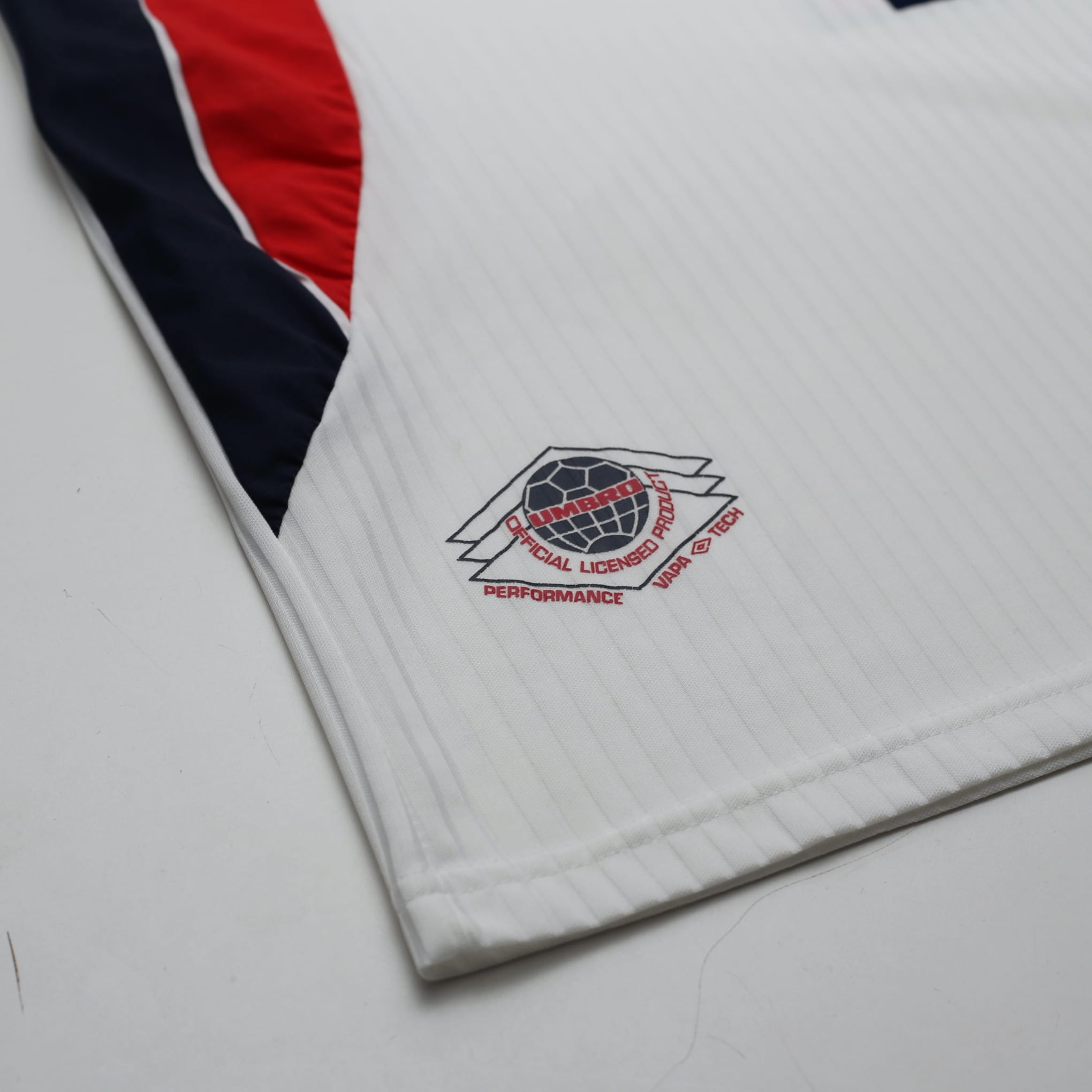 1997/99 Beckham #7 England Vintage Umbro Home Football Shirt (M/L) WC 1998
