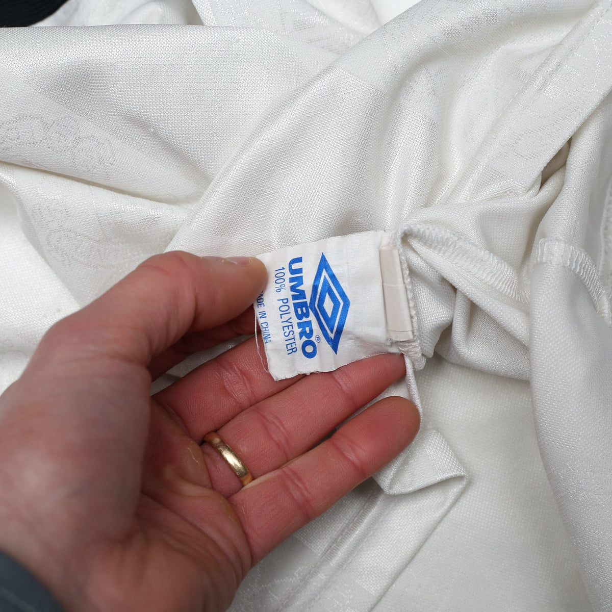 1997/99 Beckham #7 Manchester United Vintage Umbro Away Football Shirt (L)